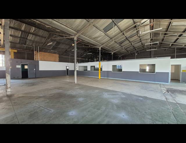 921M² FACTORY TO LET IN ANDERBOLT